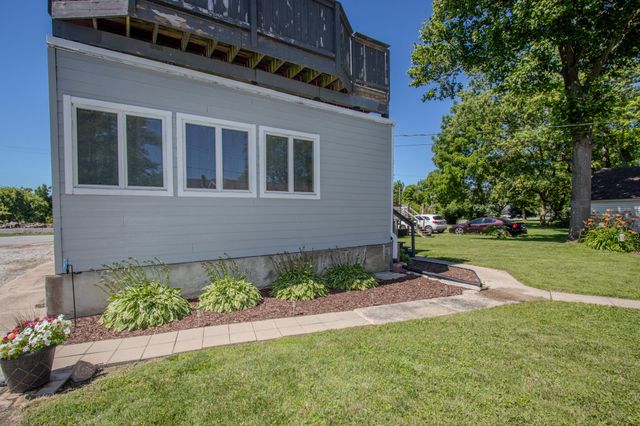 401 Fourth Street, Wheeler, IN 46393