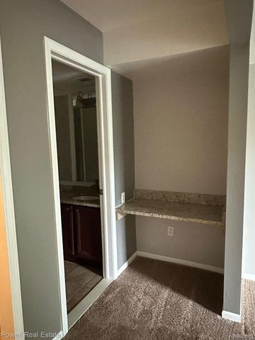 21054 Boulder Circle, Northville, MI 48167