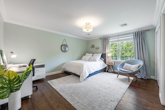15 Hawthorn Avenue, Needham, MA 02492