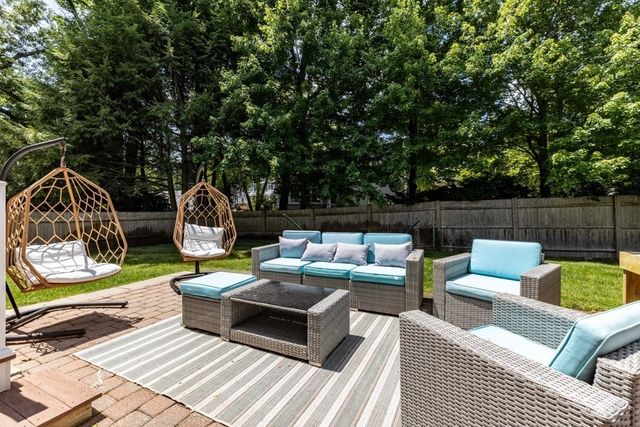 15 Hawthorn Avenue, Needham, MA 02492