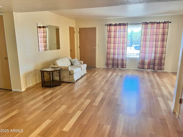 5246 E BUTTE Street, Mesa, AZ 85205