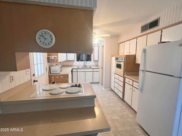 5246 E BUTTE Street, Mesa, AZ 85205