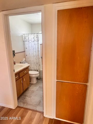 5246 E BUTTE Street, Mesa, AZ 85205