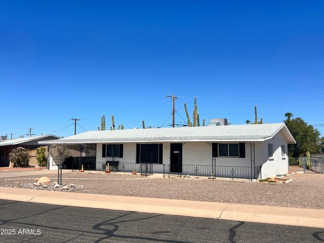 5246 E BUTTE Street, Mesa, AZ 85205