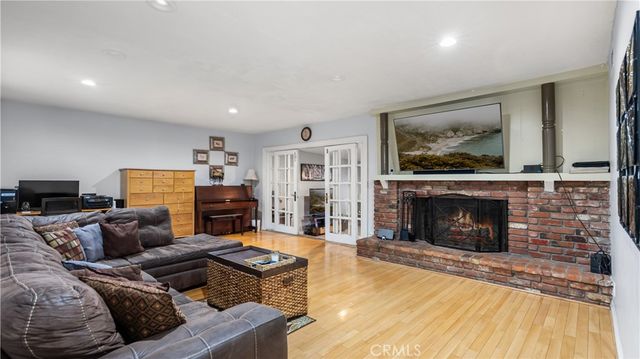 18600 Knapp Street, Northridge, CA 91324