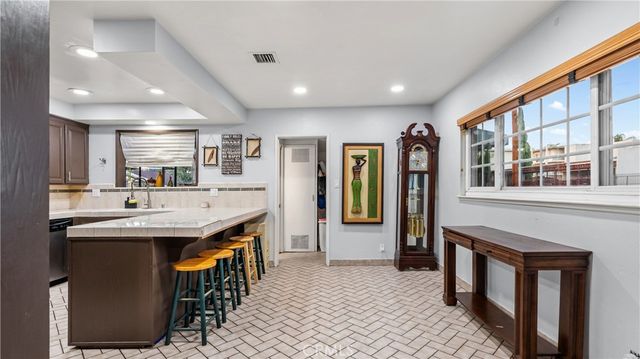 18600 Knapp Street, Northridge, CA 91324