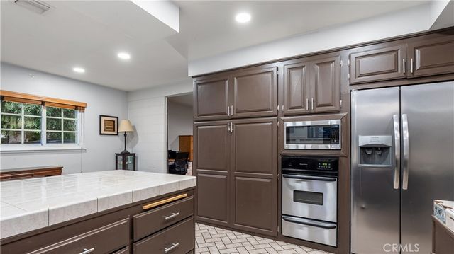 18600 Knapp Street, Northridge, CA 91324