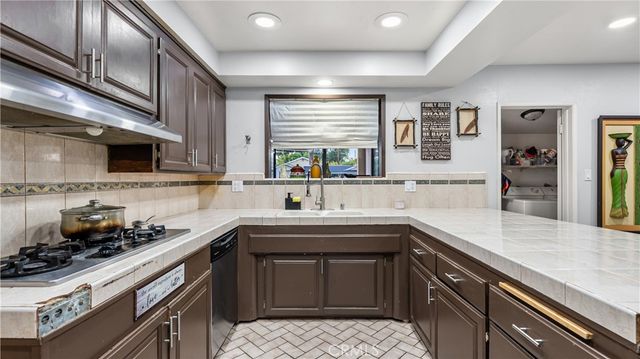 18600 Knapp Street, Northridge, CA 91324