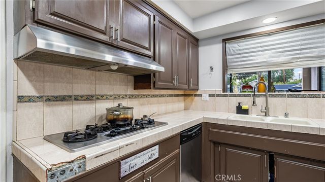 18600 Knapp Street, Northridge, CA 91324