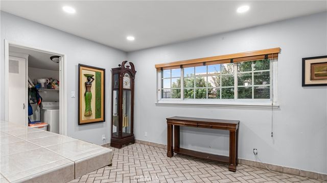 18600 Knapp Street, Northridge, CA 91324