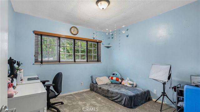 18600 Knapp Street, Northridge, CA 91324