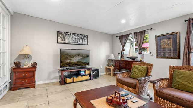18600 Knapp Street, Northridge, CA 91324