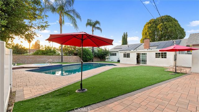 18600 Knapp Street, Northridge, CA 91324