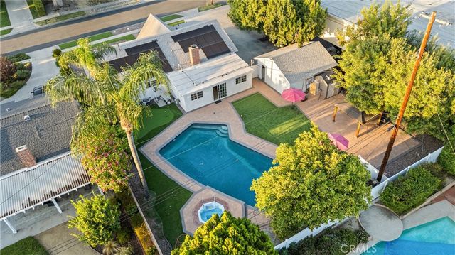 18600 Knapp Street, Northridge, CA 91324