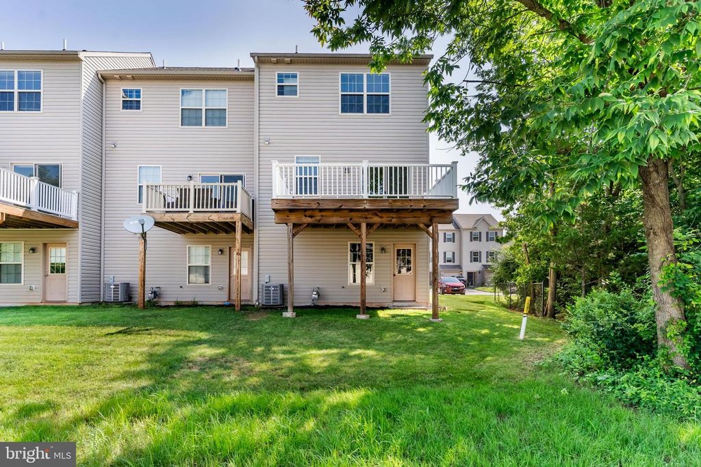 166 KATELYN DR, New Oxford, PA 17350