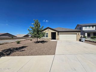 7565 Wolf Creek Drive, El Paso, TX 79911