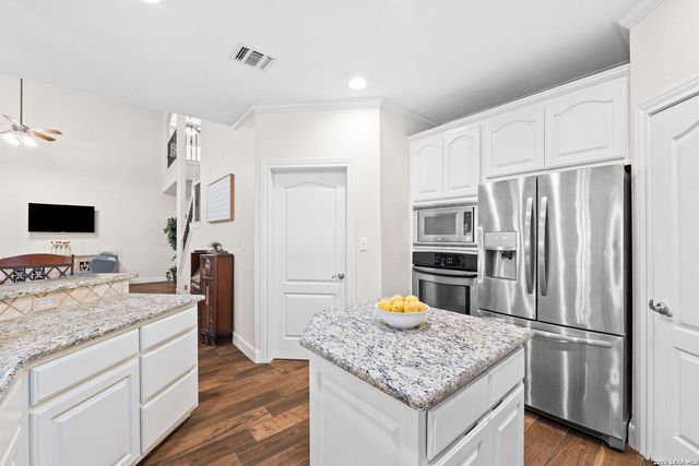 228 Leather Leaf, Boerne, TX 78006