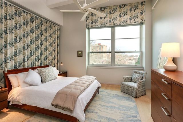 51 Lafayette 403, Salem, MA 01970