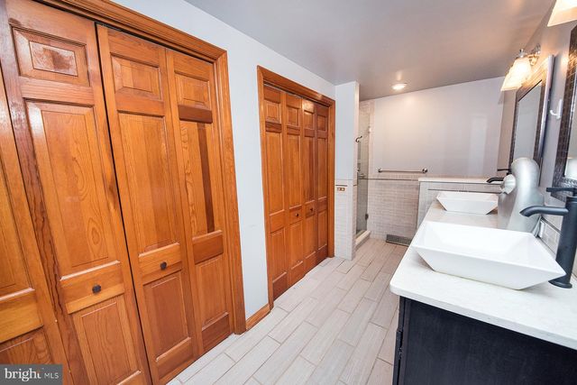 136 ELLISDALE RD, Allentown, NJ 08501