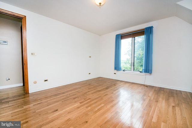 136 ELLISDALE RD, Allentown, NJ 08501