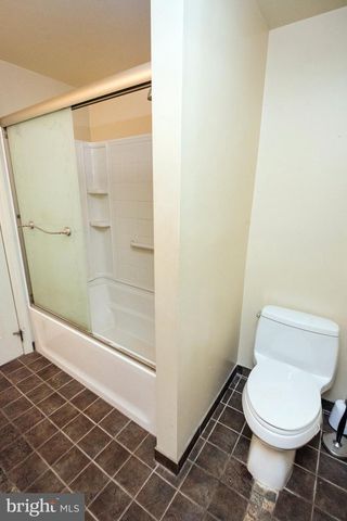 136 ELLISDALE RD, Allentown, NJ 08501