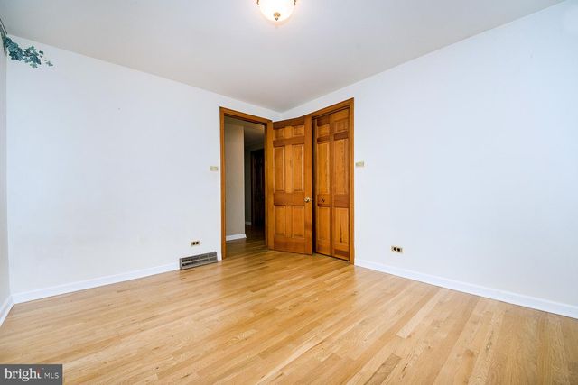 136 ELLISDALE RD, Allentown, NJ 08501