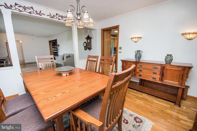 136 ELLISDALE RD, Allentown, NJ 08501