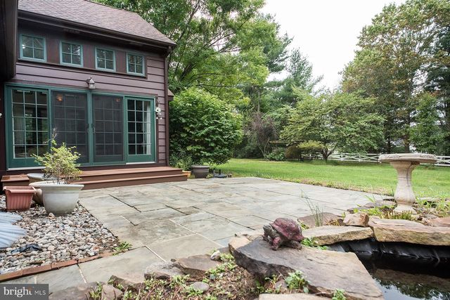 136 ELLISDALE RD, Allentown, NJ 08501
