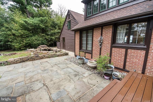 136 ELLISDALE RD, Allentown, NJ 08501