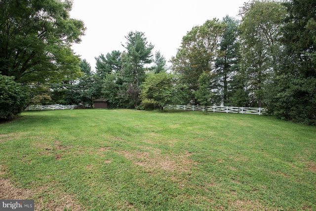 136 ELLISDALE RD, Allentown, NJ 08501