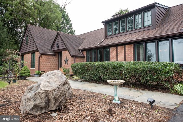 136 ELLISDALE RD, Allentown, NJ 08501