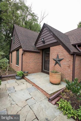 136 ELLISDALE RD, Allentown, NJ 08501
