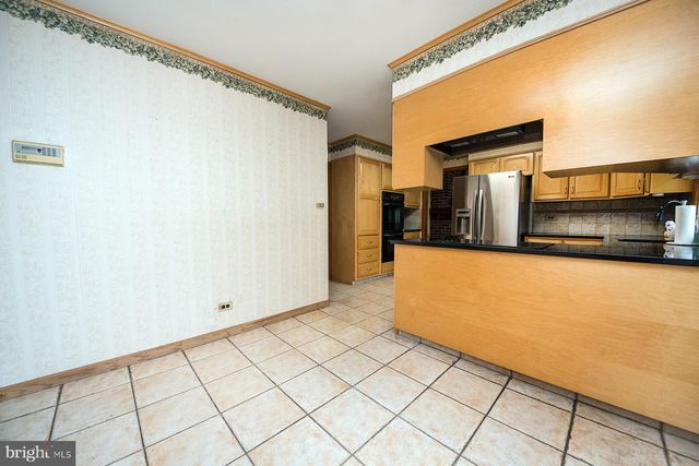 136 ELLISDALE RD, Allentown, NJ 08501