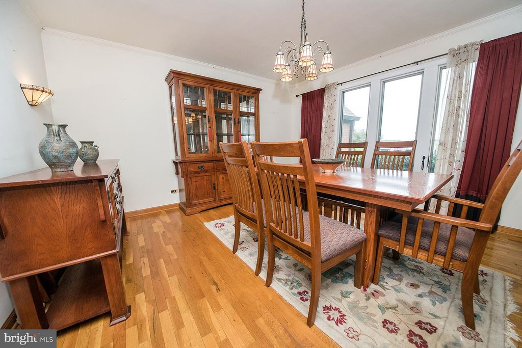 136 ELLISDALE RD, ALLENTOWN, NJ 08501 — photo 4