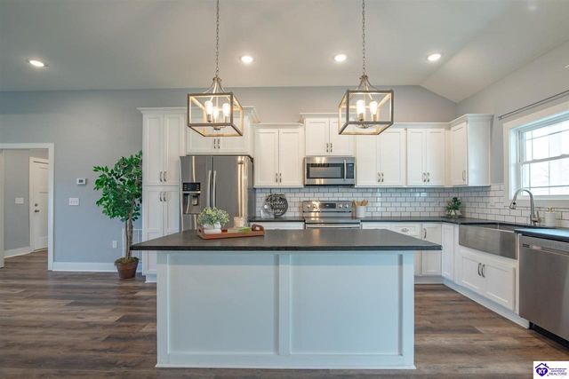 154 Sea Hero Drive, Elizabethtown, KY 42701