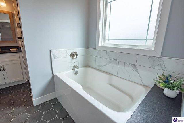 154 Sea Hero Drive, Elizabethtown, KY 42701