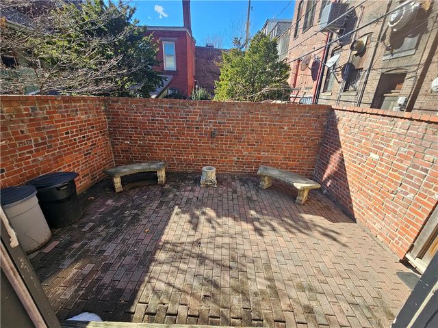 607 Middle St, Central North Side, PA 15212