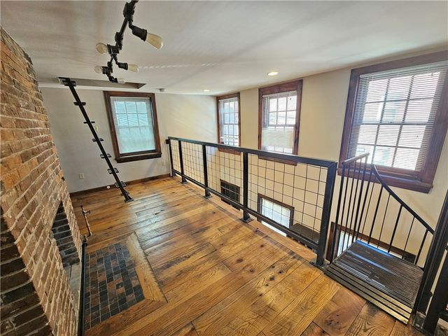 607 Middle St, Central North Side, PA 15212