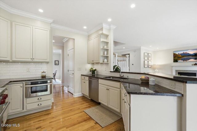 20 Silo Drive, Waterford, NY 12188