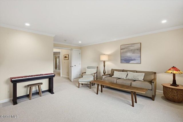 20 Silo Drive, Waterford, NY 12188