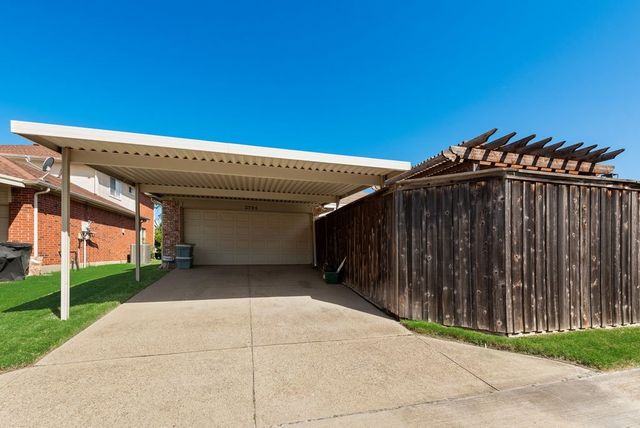 2704 Crooked Creek, Mesquite, TX 75181