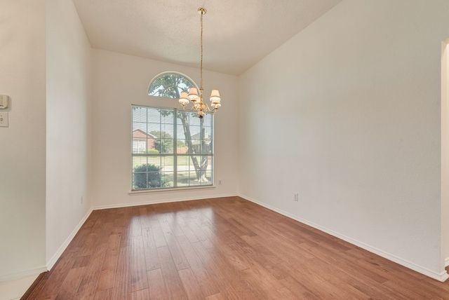 2704 Crooked Creek, Mesquite, TX 75181