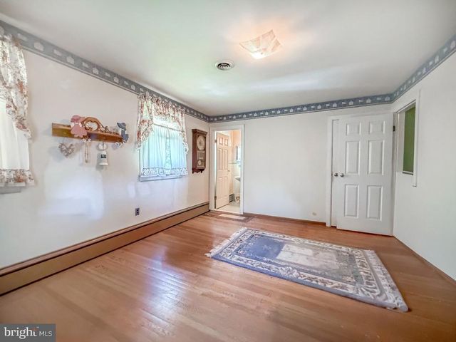 74 MEADOW LN, Richboro, PA 18954