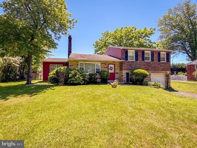 74 MEADOW LN, Richboro, PA 18954