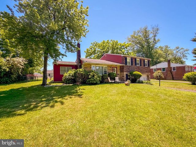 74 MEADOW LN, Richboro, PA 18954