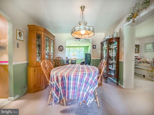74 MEADOW LN, Richboro, PA 18954