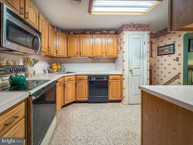74 MEADOW LN, Richboro, PA 18954