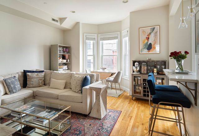 87 Bartlett St 2, Boston, MA 02129