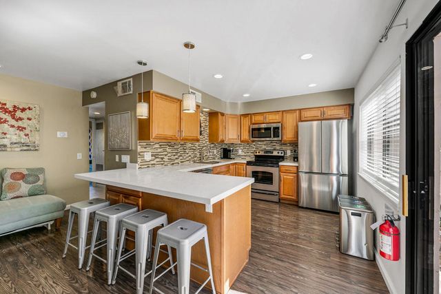 6025 Arroyo Road 7, Palm Springs, CA 92264