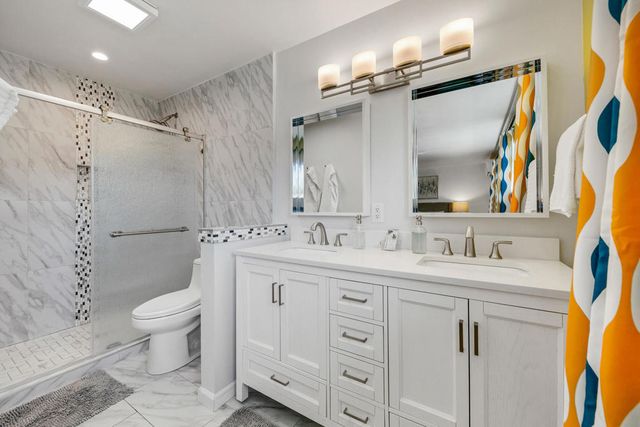 6025 Arroyo Road 7, Palm Springs, CA 92264